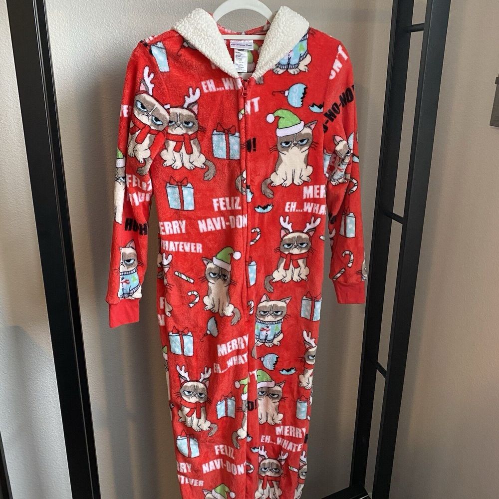Grumpy Cat‎ Hooded One Piece Zip Fleece Pajamas Womens Size XS 0-2 Red Christmas